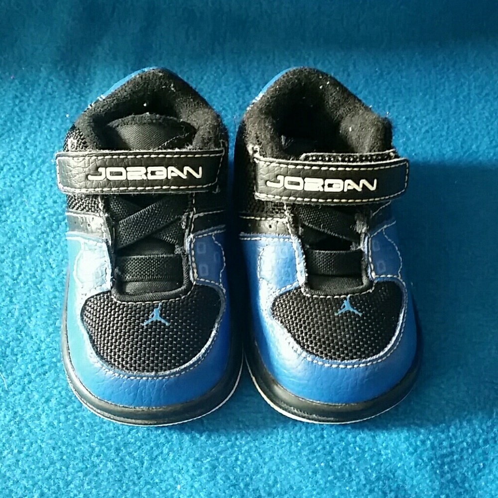 Baby sz 3C black and blue Jordans